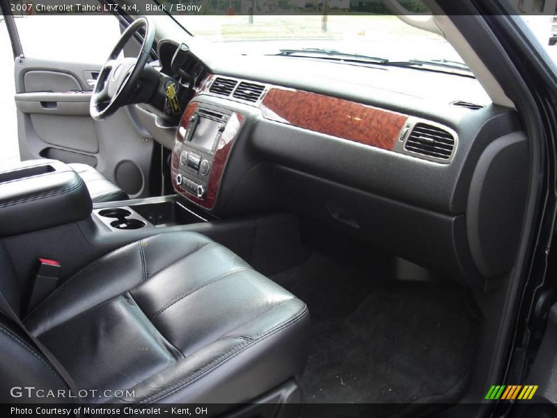 Black / Ebony 2007 Chevrolet Tahoe LTZ 4x4