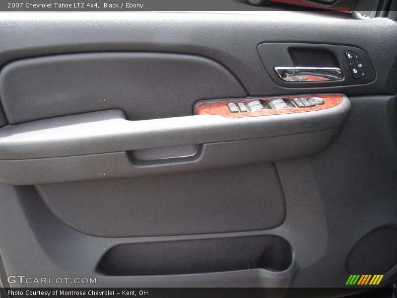 Black / Ebony 2007 Chevrolet Tahoe LTZ 4x4