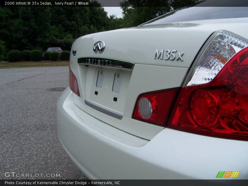 Ivory Pearl / Wheat 2006 Infiniti M 35x Sedan