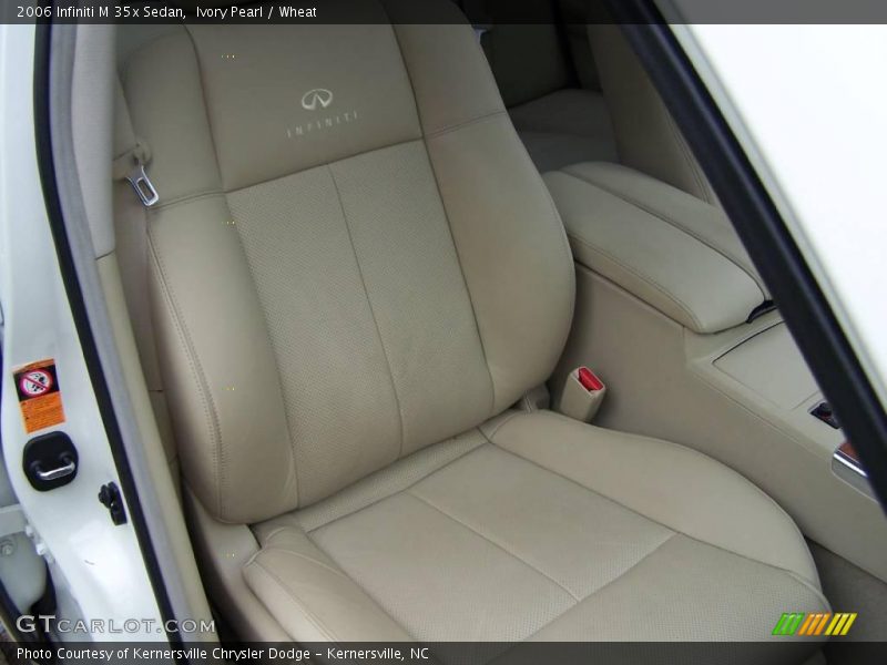 Ivory Pearl / Wheat 2006 Infiniti M 35x Sedan