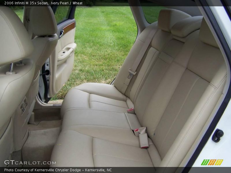 Ivory Pearl / Wheat 2006 Infiniti M 35x Sedan