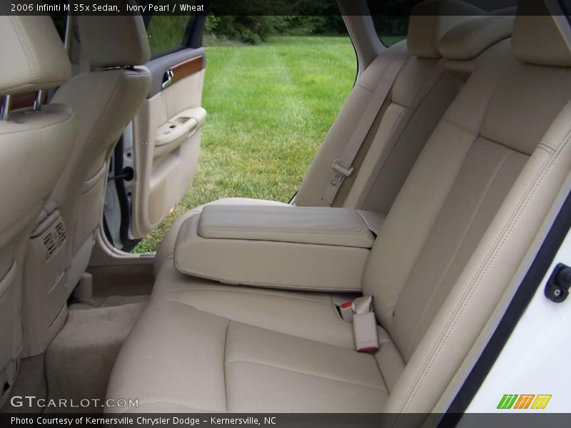 Ivory Pearl / Wheat 2006 Infiniti M 35x Sedan