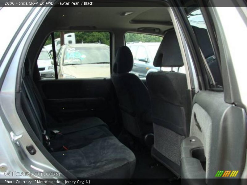 Pewter Pearl / Black 2006 Honda CR-V EX 4WD