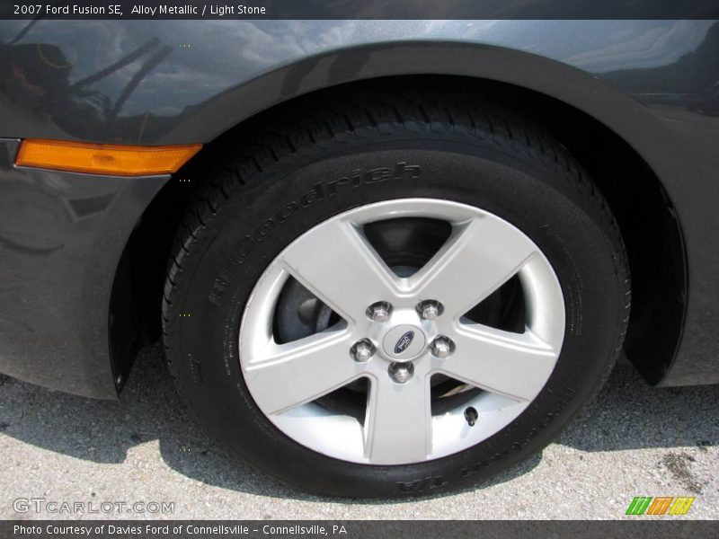 Alloy Metallic / Light Stone 2007 Ford Fusion SE