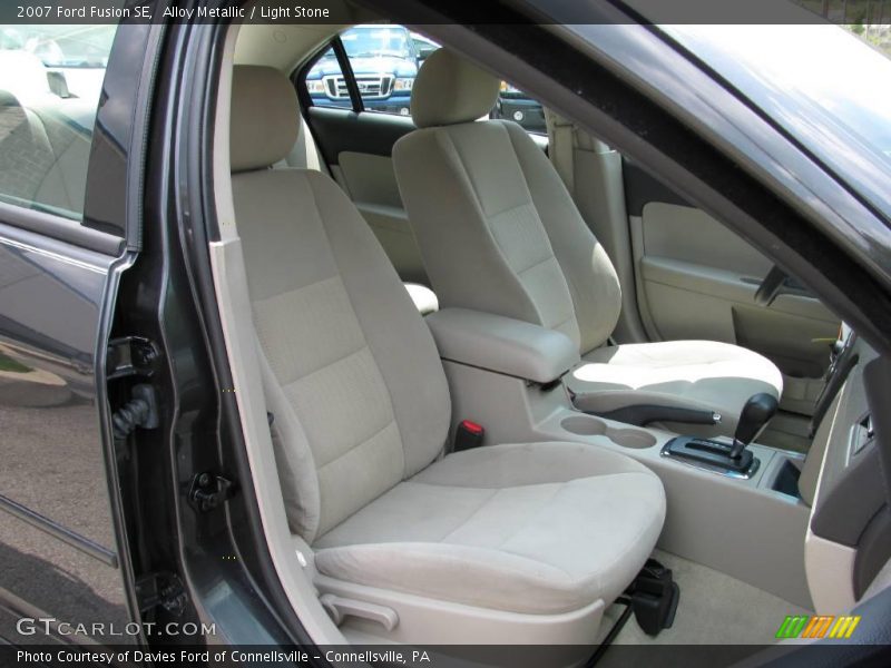 Alloy Metallic / Light Stone 2007 Ford Fusion SE