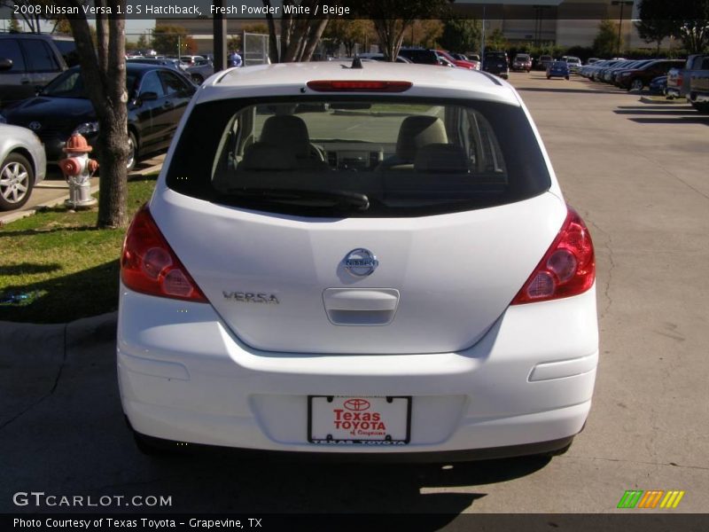 Fresh Powder White / Beige 2008 Nissan Versa 1.8 S Hatchback