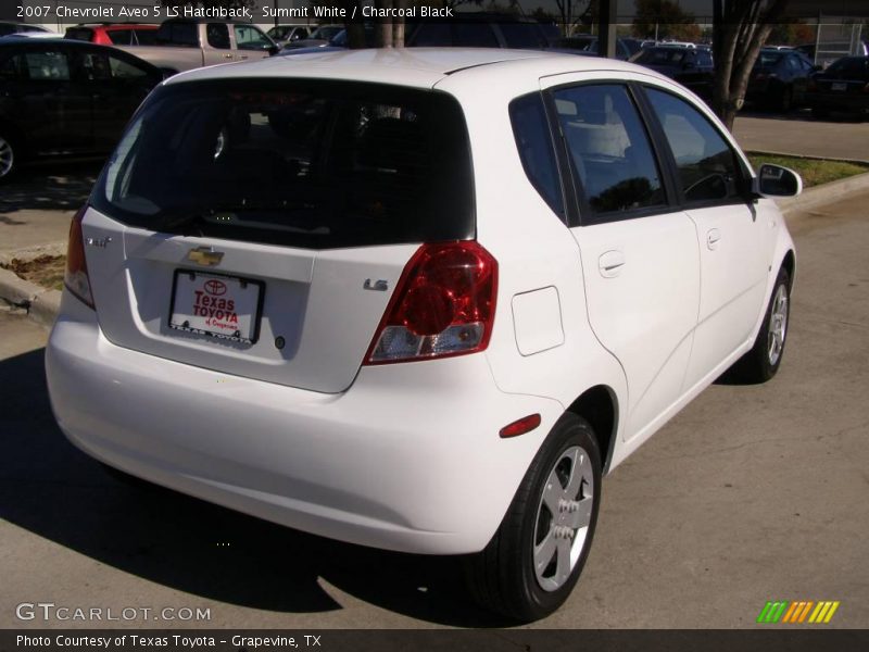 Summit White / Charcoal Black 2007 Chevrolet Aveo 5 LS Hatchback