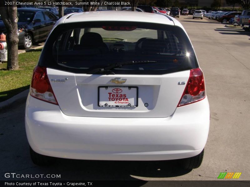 Summit White / Charcoal Black 2007 Chevrolet Aveo 5 LS Hatchback