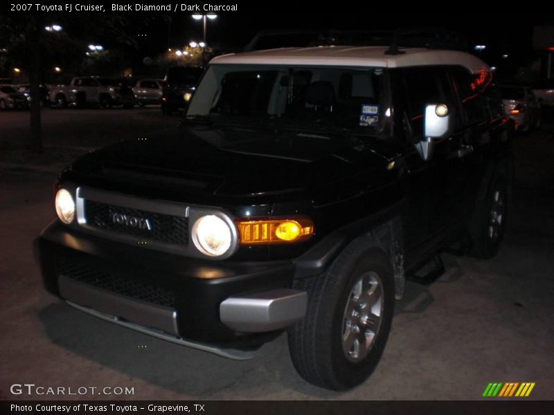 Black Diamond / Dark Charcoal 2007 Toyota FJ Cruiser