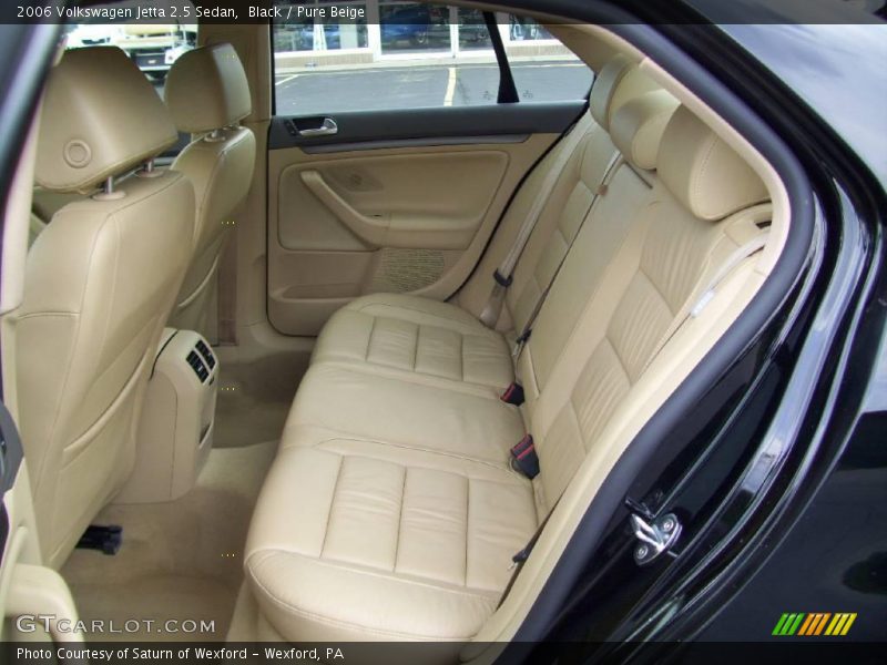 Black / Pure Beige 2006 Volkswagen Jetta 2.5 Sedan