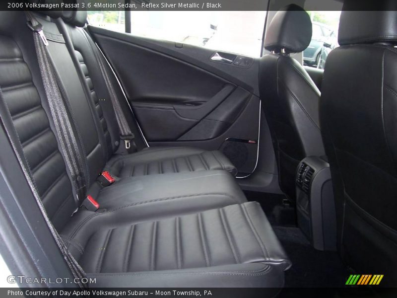Reflex Silver Metallic / Black 2006 Volkswagen Passat 3.6 4Motion Sedan