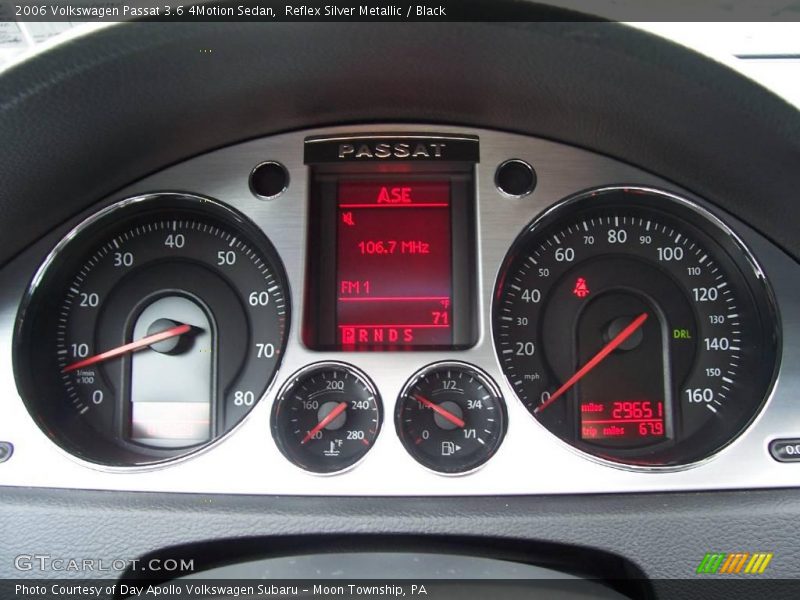 Reflex Silver Metallic / Black 2006 Volkswagen Passat 3.6 4Motion Sedan