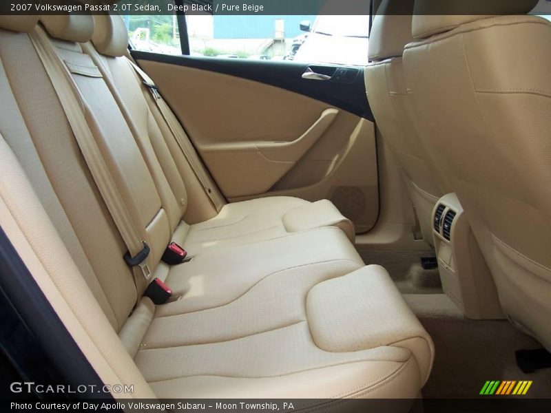 Deep Black / Pure Beige 2007 Volkswagen Passat 2.0T Sedan
