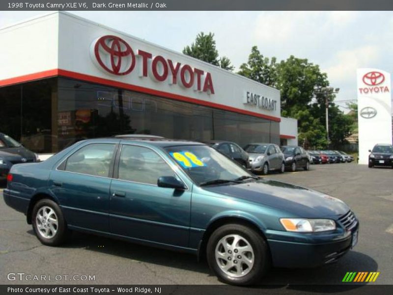 Dark Green Metallic / Oak 1998 Toyota Camry XLE V6