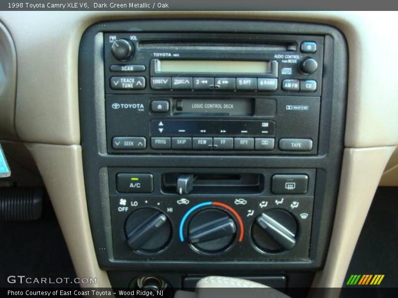 Dark Green Metallic / Oak 1998 Toyota Camry XLE V6