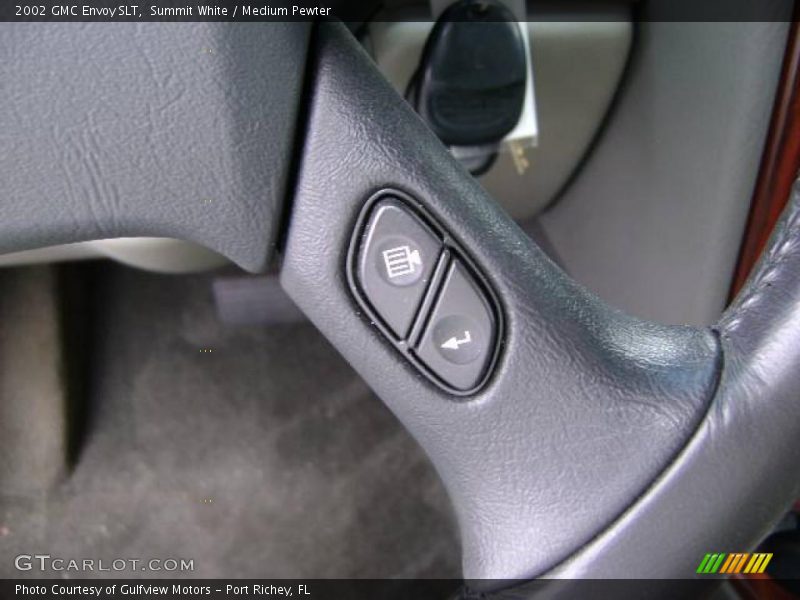 Summit White / Medium Pewter 2002 GMC Envoy SLT