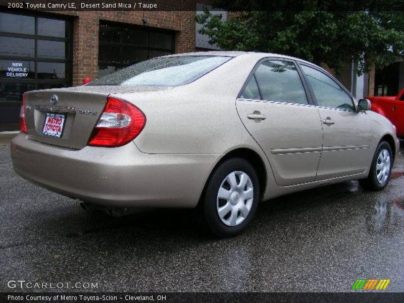 Desert Sand Mica / Taupe 2002 Toyota Camry LE