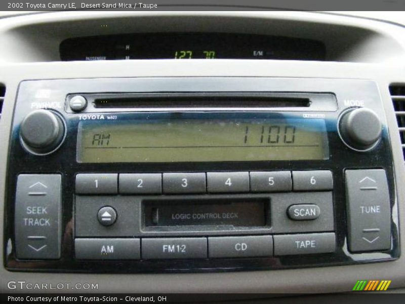 Desert Sand Mica / Taupe 2002 Toyota Camry LE