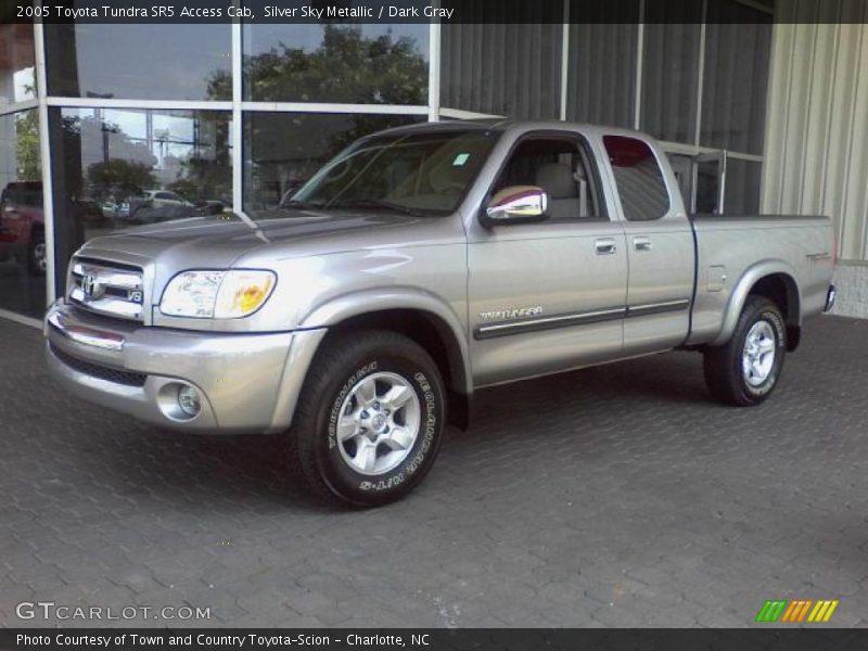 Silver Sky Metallic / Dark Gray 2005 Toyota Tundra SR5 Access Cab