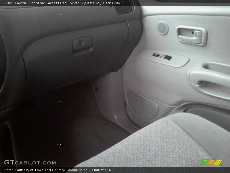 Silver Sky Metallic / Dark Gray 2005 Toyota Tundra SR5 Access Cab