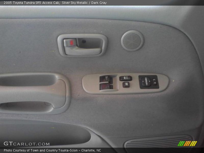 Silver Sky Metallic / Dark Gray 2005 Toyota Tundra SR5 Access Cab
