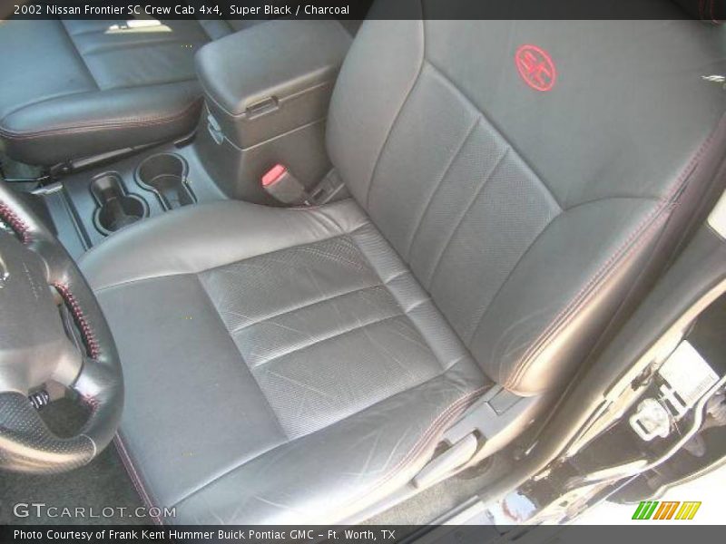 Super Black / Charcoal 2002 Nissan Frontier SC Crew Cab 4x4