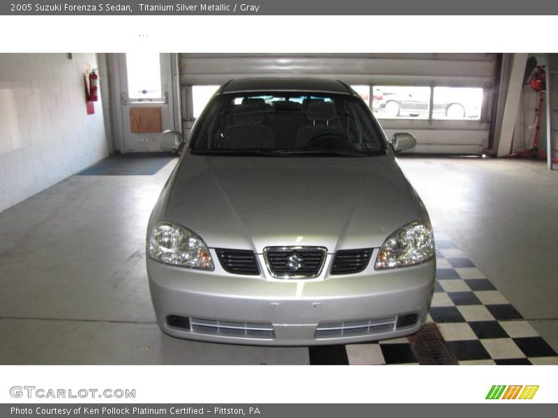 Titanium Silver Metallic / Gray 2005 Suzuki Forenza S Sedan