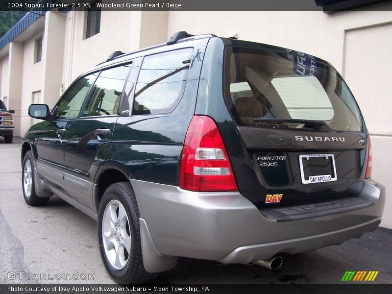 Woodland Green Pearl / Beige 2004 Subaru Forester 2.5 XS