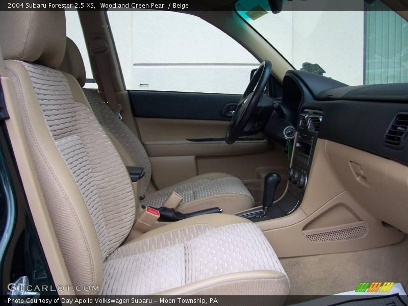 Woodland Green Pearl / Beige 2004 Subaru Forester 2.5 XS