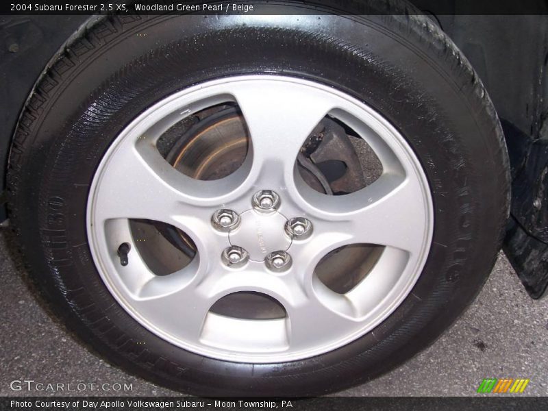 Woodland Green Pearl / Beige 2004 Subaru Forester 2.5 XS