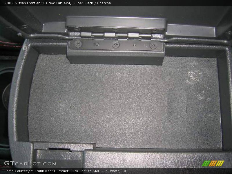 Super Black / Charcoal 2002 Nissan Frontier SC Crew Cab 4x4