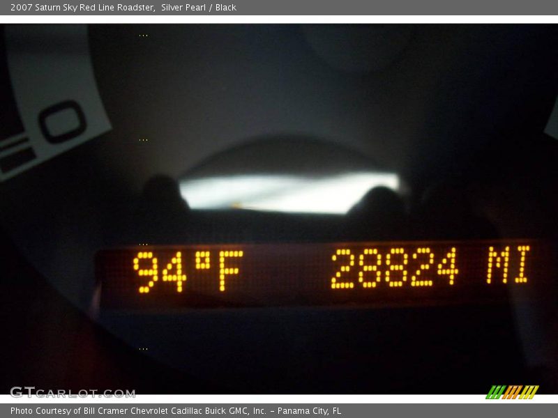 Silver Pearl / Black 2007 Saturn Sky Red Line Roadster