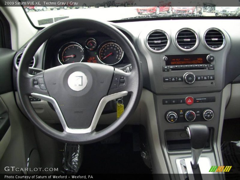 Techno Gray / Gray 2009 Saturn VUE XE