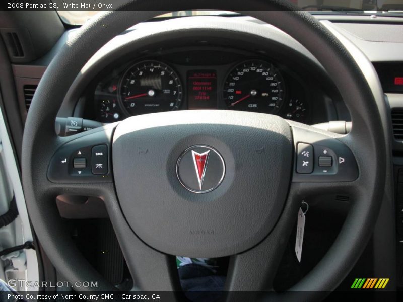 White Hot / Onyx 2008 Pontiac G8
