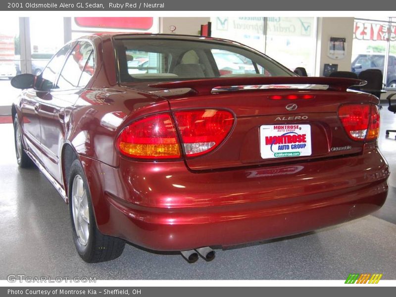 Ruby Red / Neutral 2001 Oldsmobile Alero GL Sedan