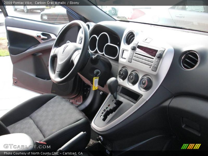 Carbon Gray Metallic / Ebony 2009 Pontiac Vibe