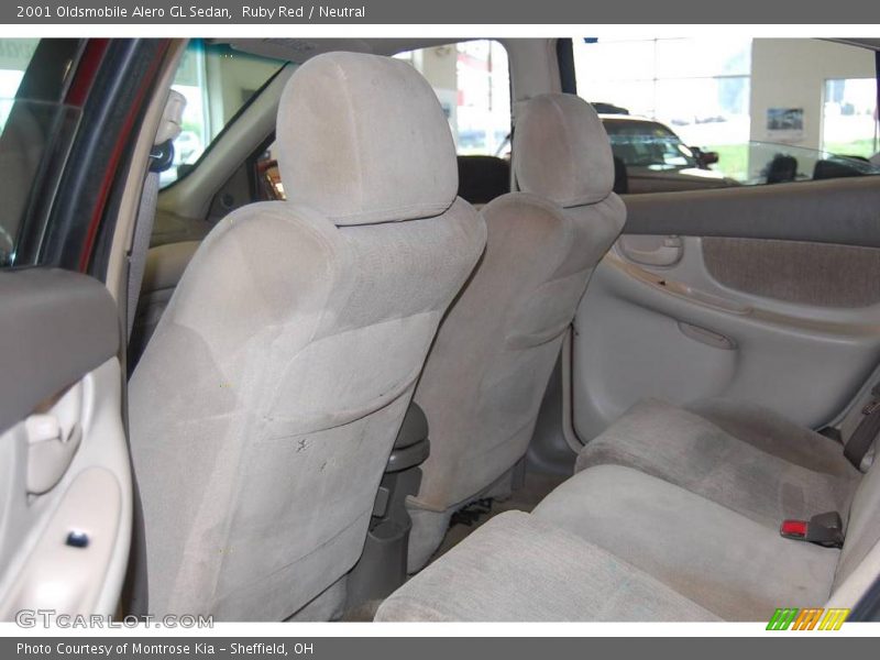 Ruby Red / Neutral 2001 Oldsmobile Alero GL Sedan