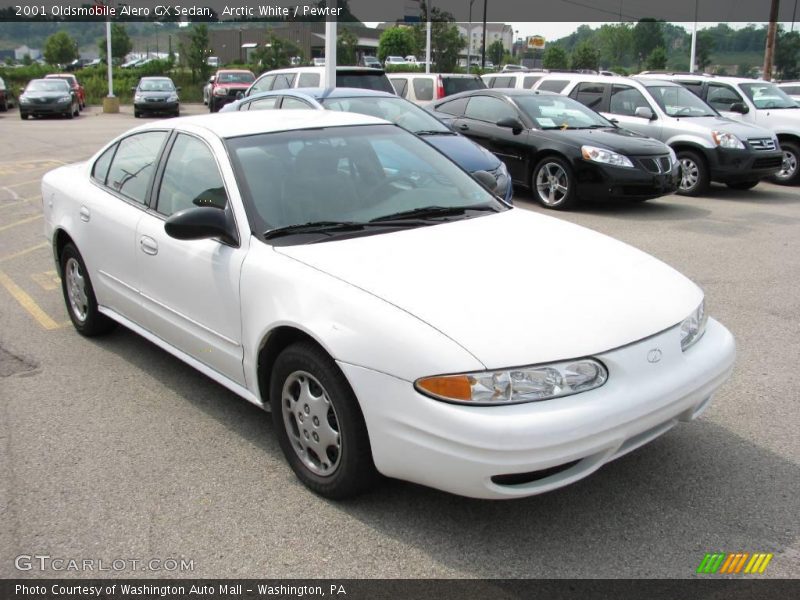 Arctic White / Pewter 2001 Oldsmobile Alero GX Sedan