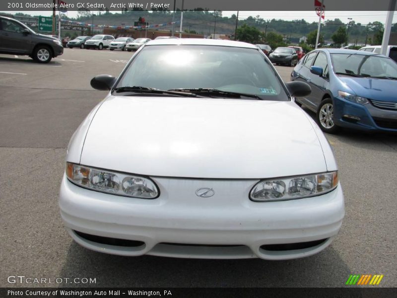 Arctic White / Pewter 2001 Oldsmobile Alero GX Sedan