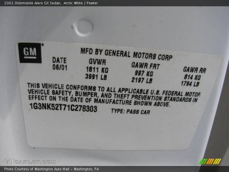 Arctic White / Pewter 2001 Oldsmobile Alero GX Sedan