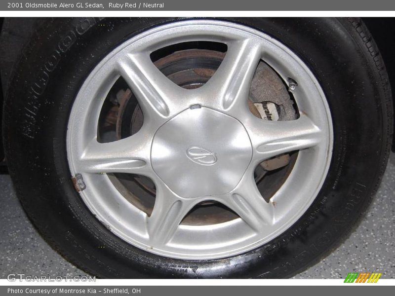 Ruby Red / Neutral 2001 Oldsmobile Alero GL Sedan