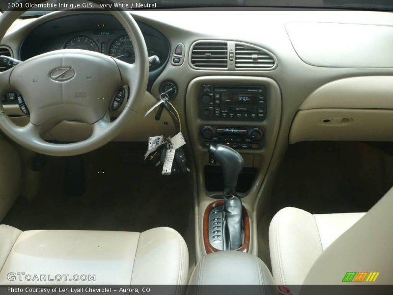 Ivory White / Neutral 2001 Oldsmobile Intrigue GLS