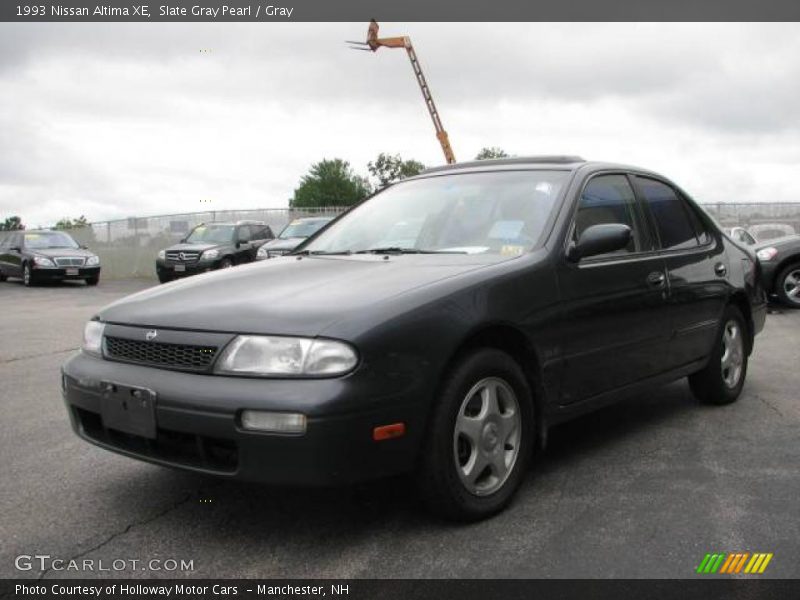 Slate Gray Pearl / Gray 1993 Nissan Altima XE