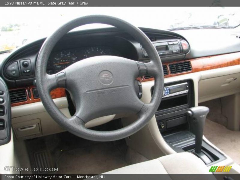 Slate Gray Pearl / Gray 1993 Nissan Altima XE