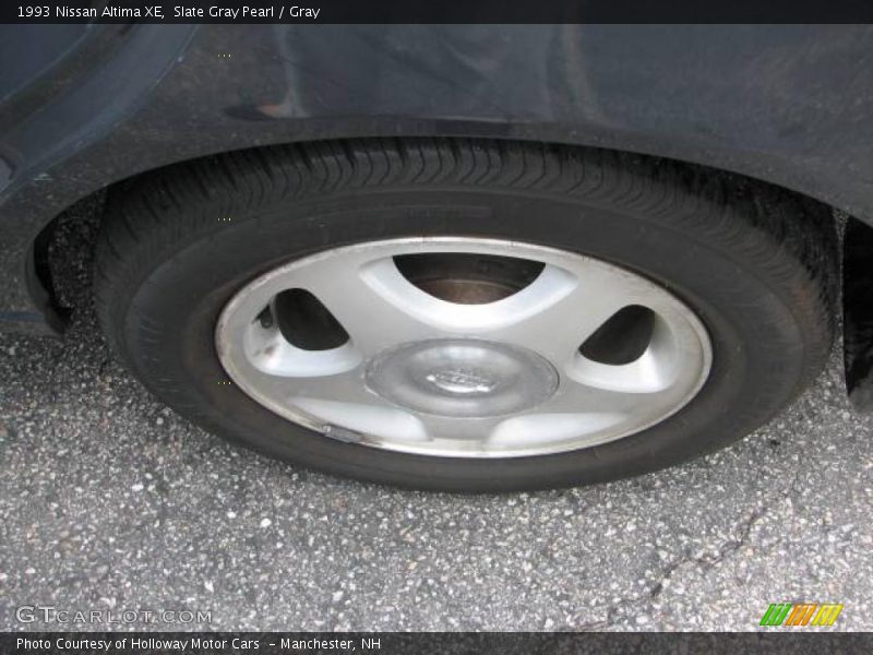 Slate Gray Pearl / Gray 1993 Nissan Altima XE