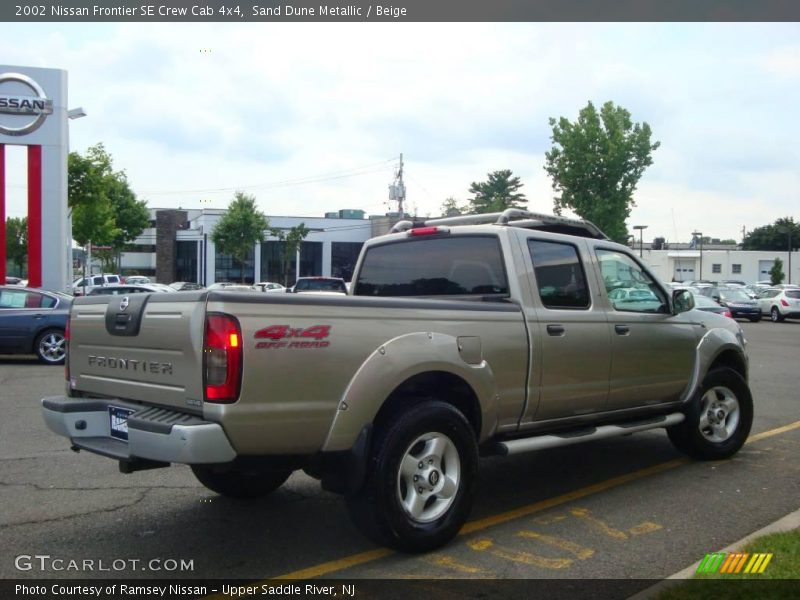 Sand Dune Metallic / Beige 2002 Nissan Frontier SE Crew Cab 4x4