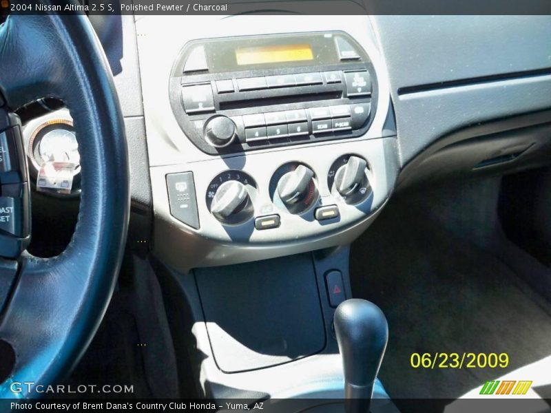 Polished Pewter / Charcoal 2004 Nissan Altima 2.5 S