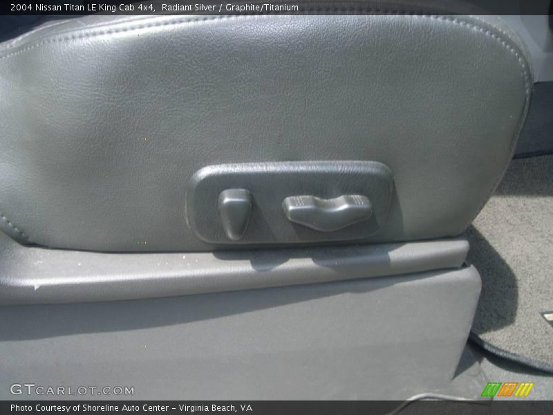 Radiant Silver / Graphite/Titanium 2004 Nissan Titan LE King Cab 4x4