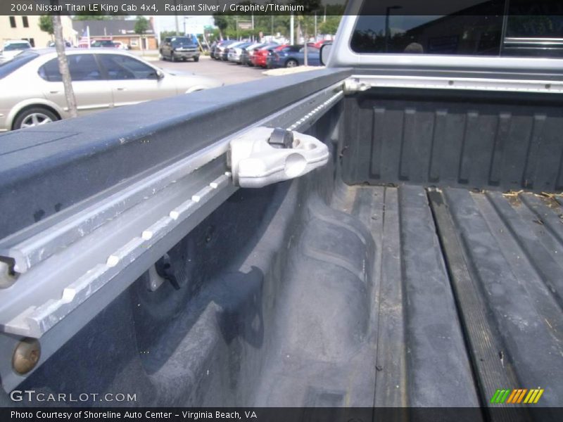 Radiant Silver / Graphite/Titanium 2004 Nissan Titan LE King Cab 4x4