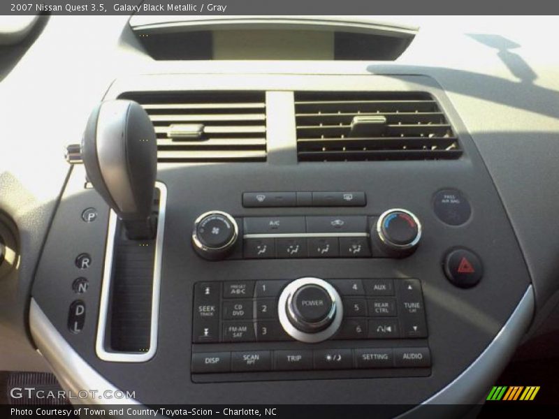 Galaxy Black Metallic / Gray 2007 Nissan Quest 3.5